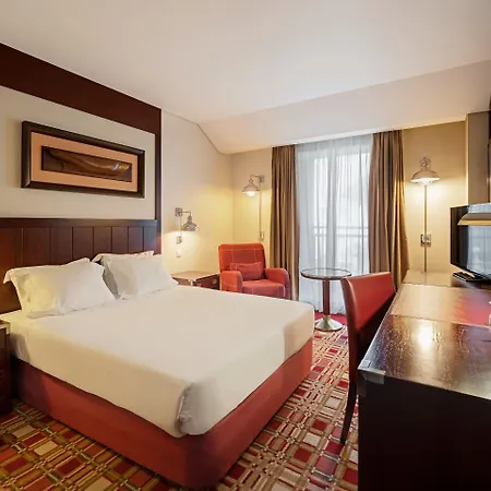 Do Canal 4* Horta (Azores)