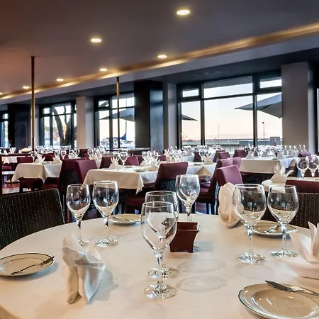 Do Canal Hotel Horta (Azores)