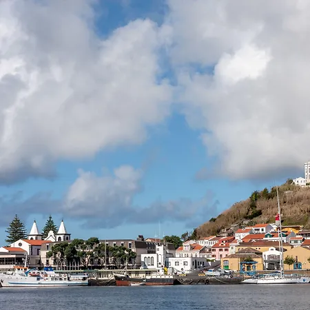 Do Canal Horta (Azores)