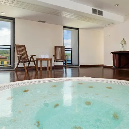 Do Canal Hotel