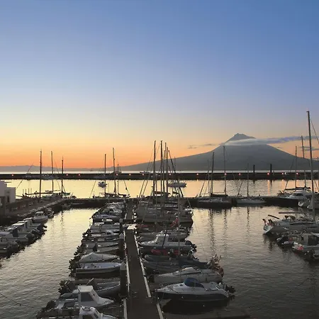 Do Canal Horta (Azores)