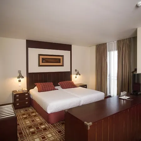 Hotel Do Canal 4*