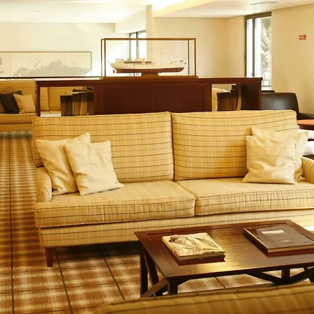 Do Canal 4* Horta (Azores)