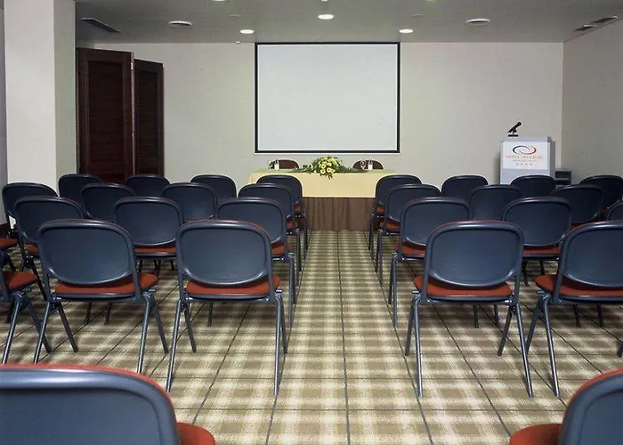 Do Canal 4* Horta (Azores)