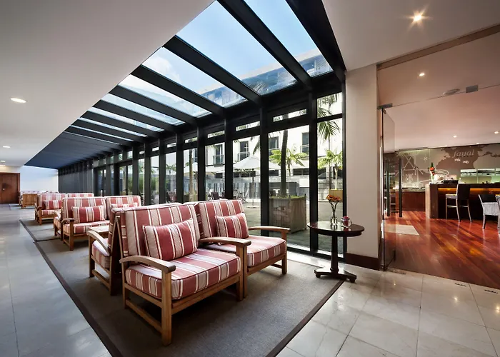 Do Canal Horta (Azores)