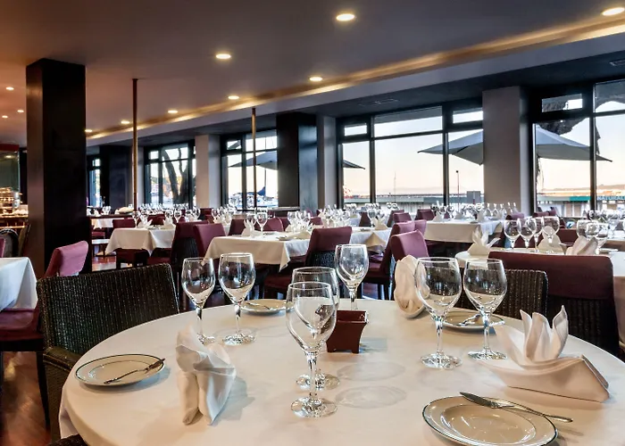 Do Canal Hotel Horta (Azores)