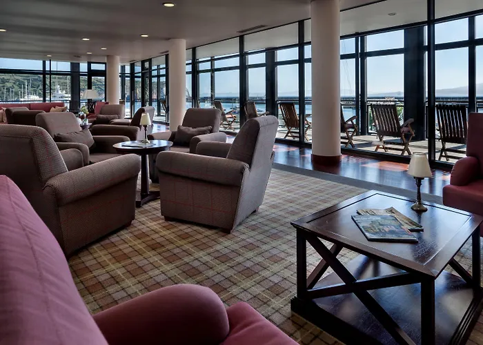 Do Canal Hotel Horta (Azores)