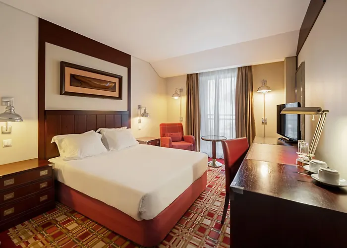 Do Canal 4* Horta (Azores)